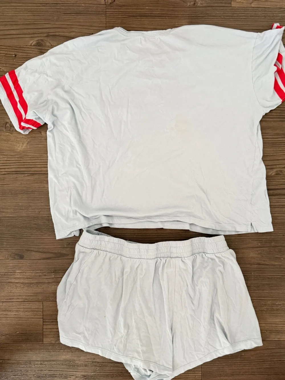 Light Blue 'Ma Chérie' Tee & Shorts Set with Red Accents